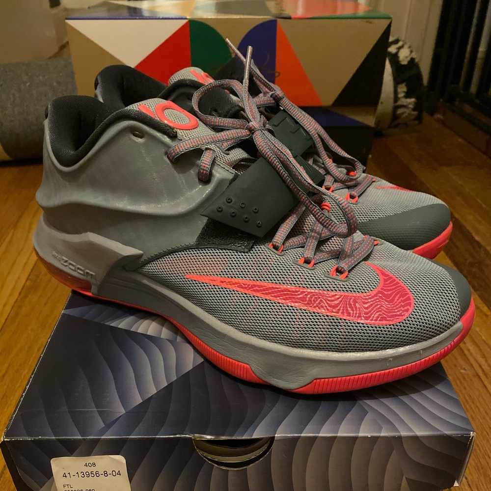 Men’s Nike KD Basketball Sneakers